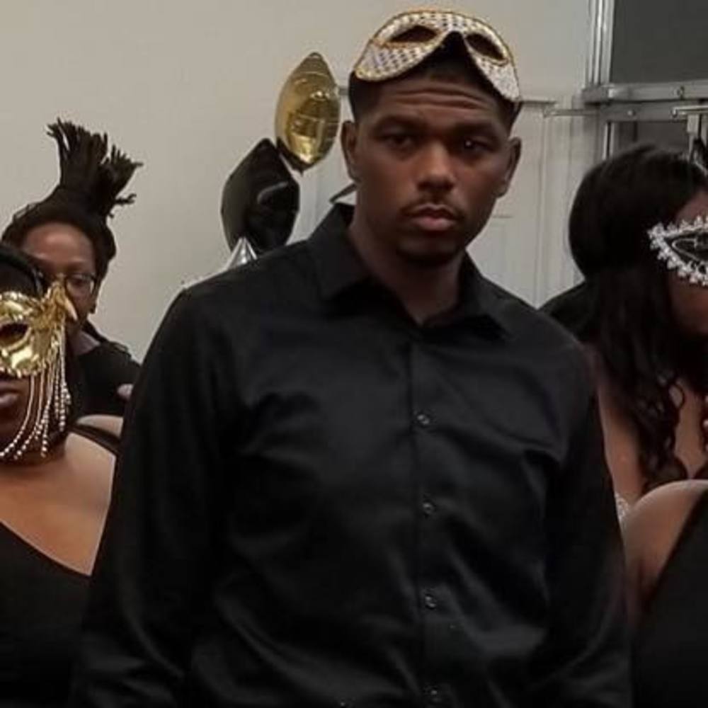 Meet your Posher, Jamal